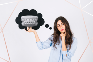 Read more about the article Prognatismo mandibular – tratamento com aparelho Invisalign®